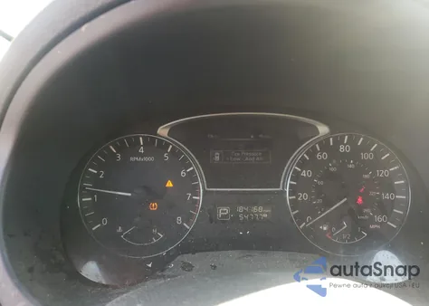 2015 Nissan Altima 2.5 z USA, uszkodzony, nr VIN 1N4AL3AP1FN890275